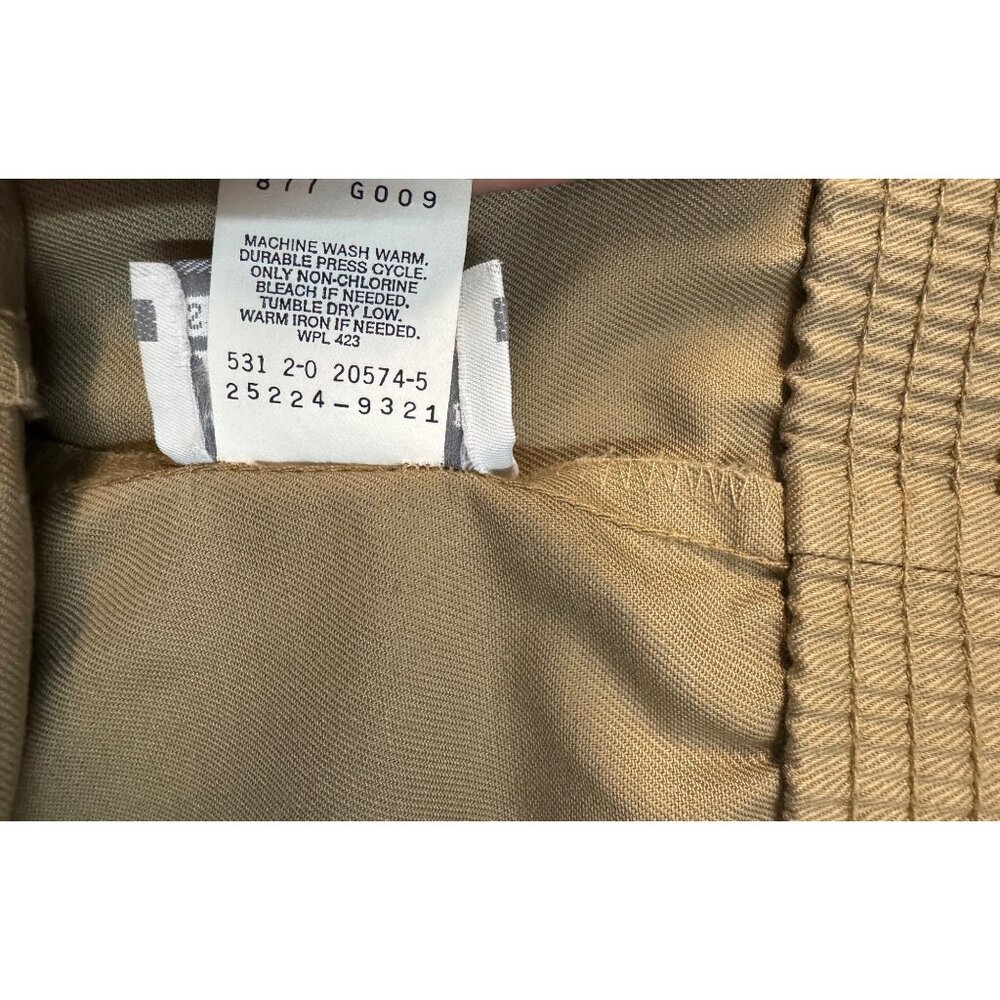Levis Sportswear Womens Elastic Waist Tan Khaki Pants Size 14 - Picture 5 of 11